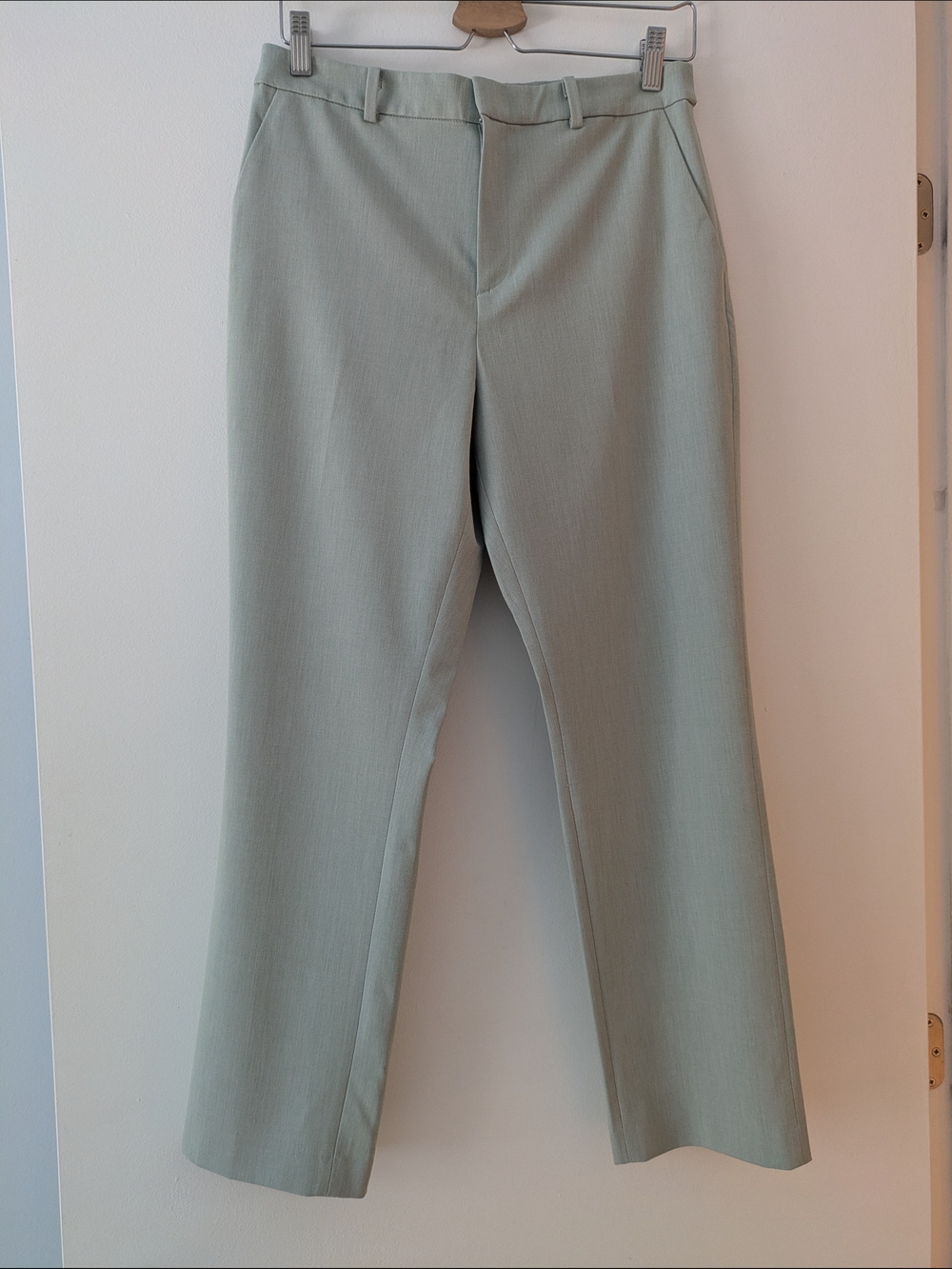 3/$20 Bundle Deal, Uniqlo Seafoam Green Tailored Trousers Size M
